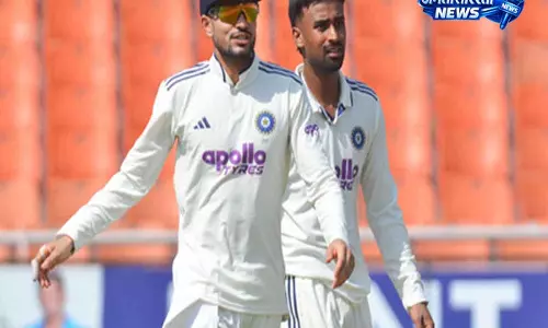 One-off Test: सुथार की घातक गेंदबाजी, अफगानिस्तान 152 पर ढेर One-off Test: सुथार की घातक गेंदबाजी, अफगानिस्तान 152 पर ढेर