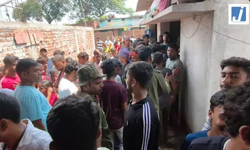 पिता ने तीन नाबालिग बेटियों की धारदार हथियार से की हत्या, आरोपी गिरफ्तार