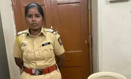 Pune : महिला ने पुलिस यूनिफॉर्म पहनकर नकली पहचान से डॉक्टर से अपॉइंटमेंट लिया