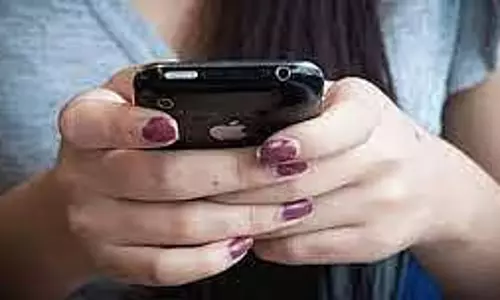 Datia : फेसबुक फ्रेंड ने शादी का झांसा देकर युवती के साथ कई बार रेप, धमकियां भी दीं Datia : फेसबुक फ्रेंड ने शादी का झांसा देकर युवती के साथ कई बार रेप, धमकियां भी दीं