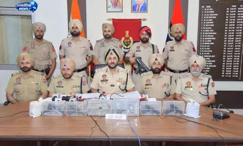 Amritsar सीमा पार नेटवर्क में बच्चों के इस्तेमाल का खुलासा Amritsar सीमा पार नेटवर्क में बच्चों के इस्तेमाल का खुलासा