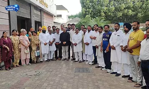 Bathinda AAP पार्षदों को लेकर तीर्थ यात्रा का मामला चर्चा में Bathinda AAP पार्षदों को लेकर तीर्थ यात्रा का मामला चर्चा में