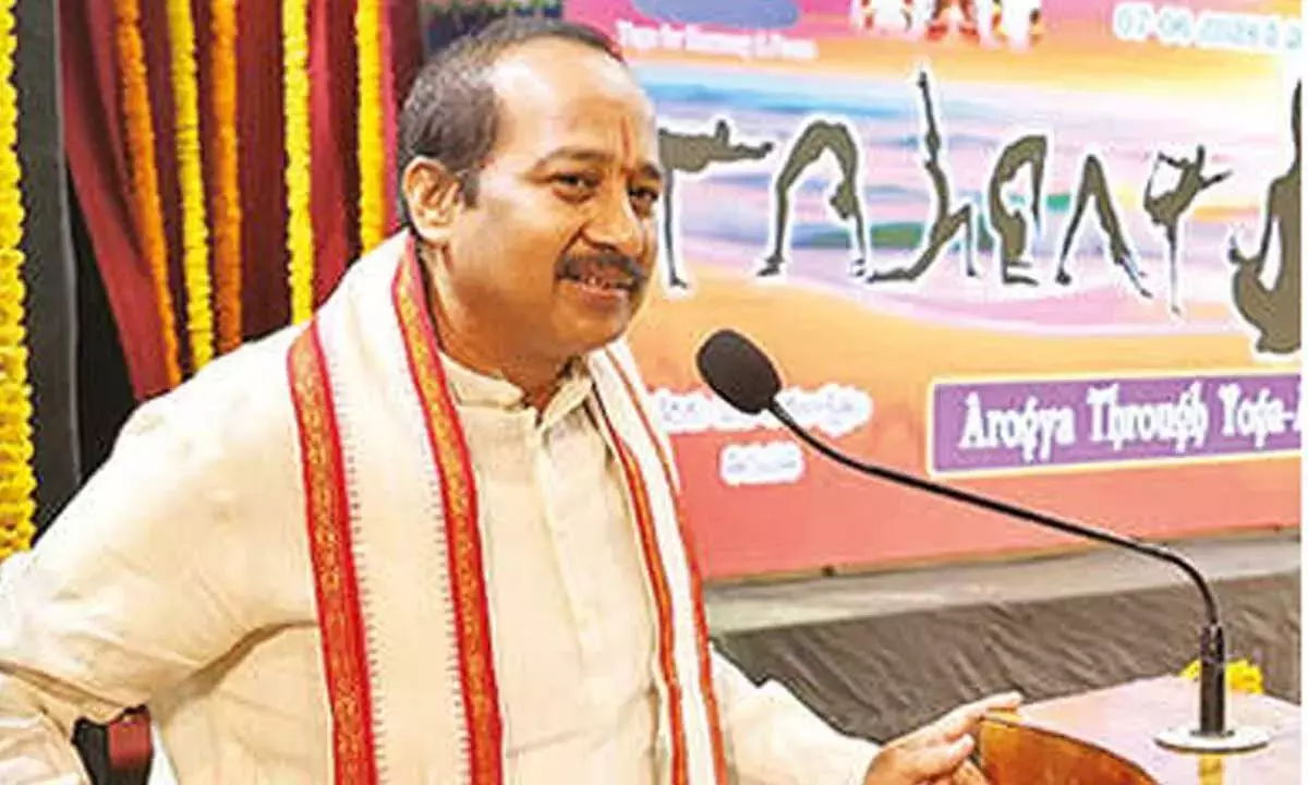Andhra: योग स्वास्थ्य और आध्यात्मिकता का पुल है Andhra: योग स्वास्थ्य और आध्यात्मिकता का पुल है