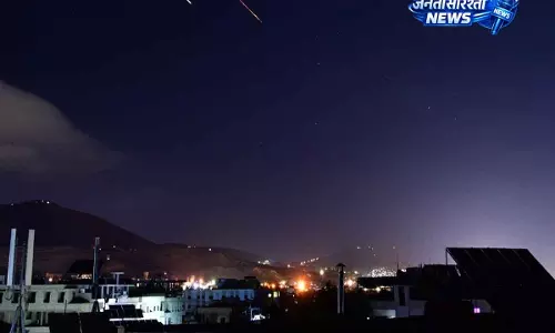 Israel ने ईरान के कई शहरों में धमाके सुने, कई जगहों पर हमले किए