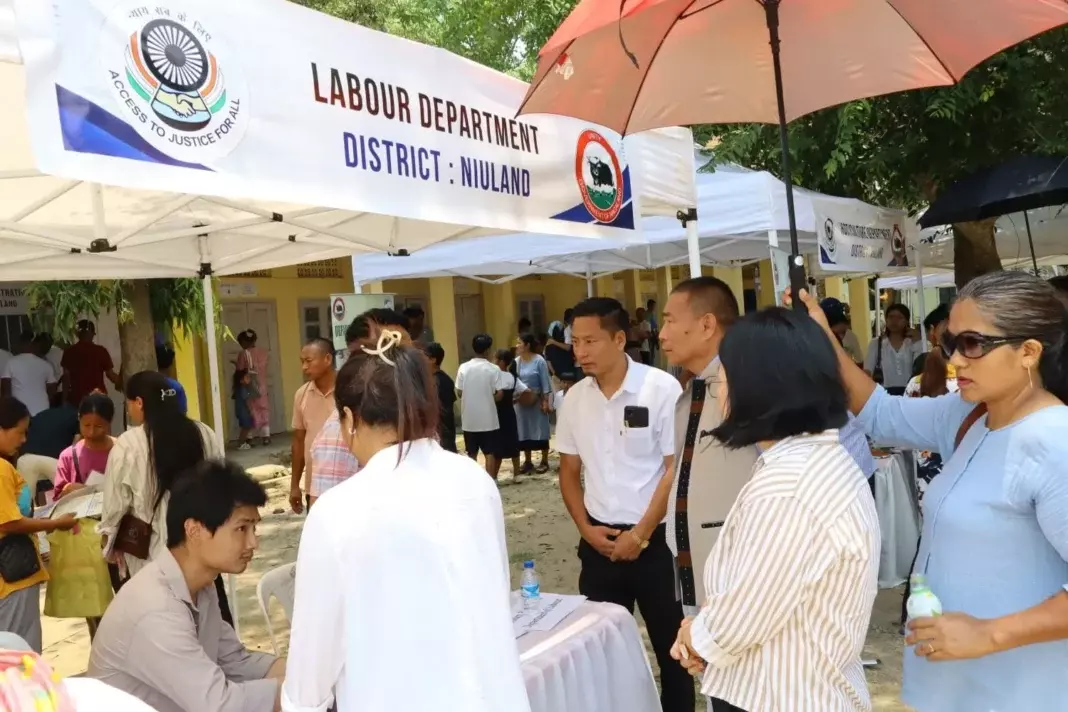 Nagaland: NSLSA ने कानूनी सेवा शिविर लगाया Nagaland: NSLSA ने कानूनी सेवा शिविर लगाया