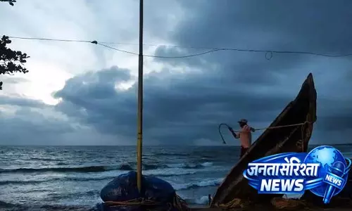Odisha में गर्मी के बाद बारिश से राहत, जून के बीच तक मॉनसून आने की उम्मीद Odisha में गर्मी के बाद बारिश से राहत, जून के बीच तक मॉनसून आने की उम्मीद