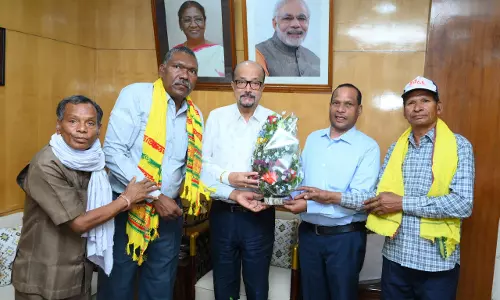 राज्यपाल डेका से अखिल भारतीय गोंड़वाना गोंड़ महासभा के पदाधिकारियों ने की भेंट राज्यपाल डेका से अखिल भारतीय गोंड़वाना गोंड़ महासभा के पदाधिकारियों ने की भेंट