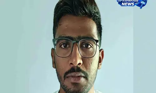 Kerala : पलक्कड़ में गिरफ्तारी, फर्जी अकाउंट्स पर साइबर पुलिस का एक्शन Kerala : पलक्कड़ में गिरफ्तारी, फर्जी अकाउंट्स पर साइबर पुलिस का एक्शन