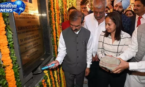 CM सुक्खू ने 246 करोड़ रुपए की भूमिगत यूटिलिटी डक्ट परियोजना की रखी आधारशिला CM सुक्खू ने 246 करोड़ रुपए की भूमिगत यूटिलिटी डक्ट परियोजना की रखी आधारशिला