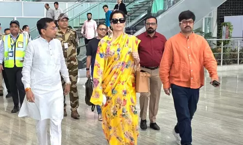 रायपुर आई एक्ट्रेस कंगना रनौत