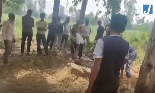 पत्नी को सताया पति की हत्या का शक, निकाला गया शव