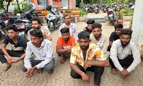 टिकरापारा इलाके से 9 बदमाश गिरफ्तार