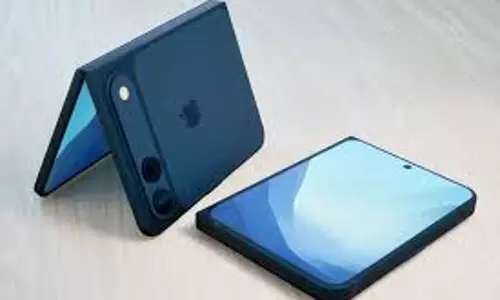 iPhone Ultra का डिजाइन हो गया लीक, सबसे अलग Apple का पहला फोल्डेबल आईफोन iPhone Ultra का डिजाइन हो गया लीक, सबसे अलग Apple का पहला फोल्डेबल आईफोन
