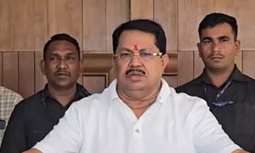 महाराष्ट्र की कर्ज माफी योजना सिर्फ धोखाधड़ी: वडेट्टीवार महाराष्ट्र की कर्ज माफी योजना सिर्फ धोखाधड़ी: वडेट्टीवार