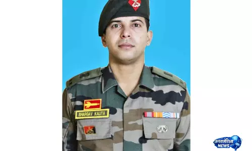 आतंकवाद विरोधी अभियान में वीरता के लिए Major Bhargav Kalita को शौर्य चक्र