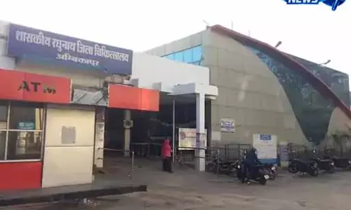 सूरजपुर हाईवे पर बाइक टक्कर में नाबालिग की मौत, दूसरा घायल सूरजपुर हाईवे पर बाइक टक्कर में नाबालिग की मौत, दूसरा घायल