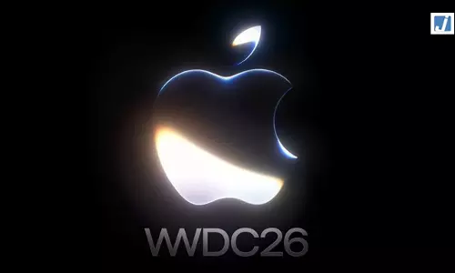 BREAKING: एप्पल ने किया WWDC 2026 में Siri AI लॉन्च, iOS 27 और macOS 27 भी पेश BREAKING: एप्पल ने किया WWDC 2026 में Siri AI लॉन्च, iOS 27 और macOS 27 भी पेश