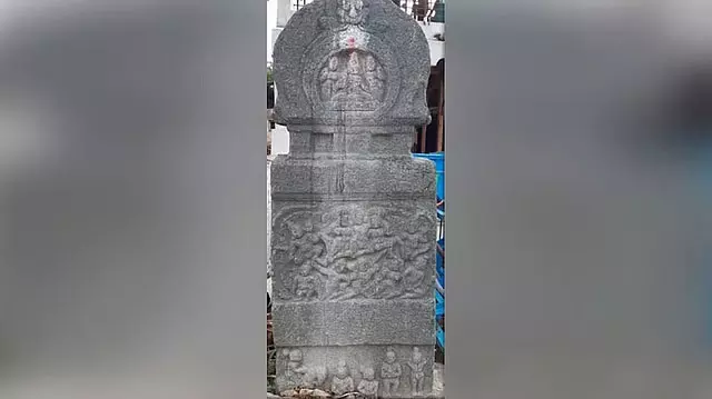 Gadag : राष्ट्रकूट काल का दुर्लभ शिलालेख मिला Gadag : राष्ट्रकूट काल का दुर्लभ शिलालेख मिला