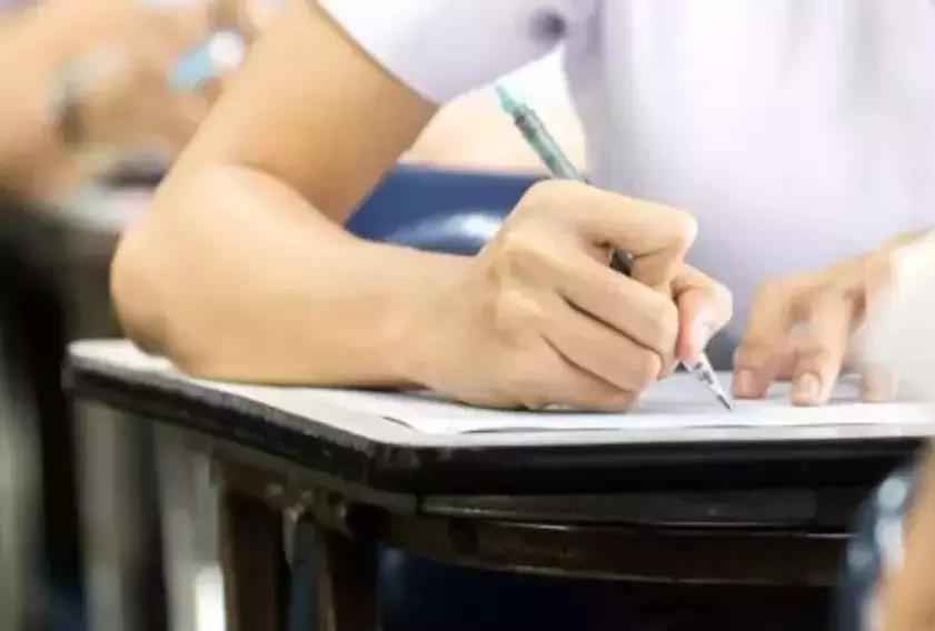 Telangana: तेलंगाना के स्कूलों में 227 वर्किंग डे होंगे Telangana: तेलंगाना के स्कूलों में 227 वर्किंग डे होंगे