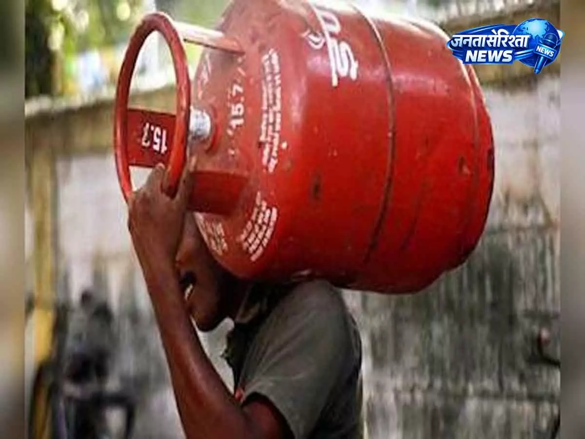 पाकिस्तान के हैदराबाद में गैस कटौती से लोग परेशान, खाना बनाना लगभग नामुमकिन पाकिस्तान के हैदराबाद में गैस कटौती से लोग परेशान, खाना बनाना लगभग नामुमकिन