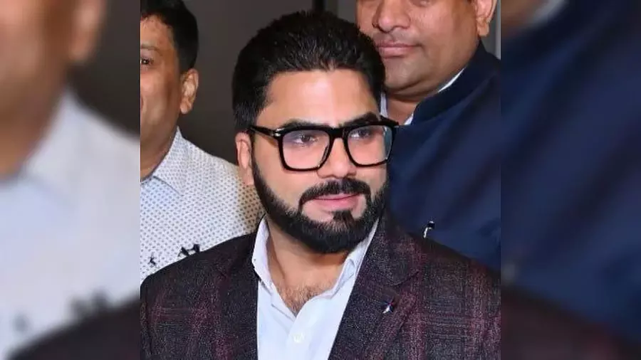 छत्रपति संभाजीनगर में BJP मीडिया प्रमुख को होटल में ठहरने से रोके जाने का विवाद छत्रपति संभाजीनगर में BJP मीडिया प्रमुख को होटल में ठहरने से रोके जाने का विवाद