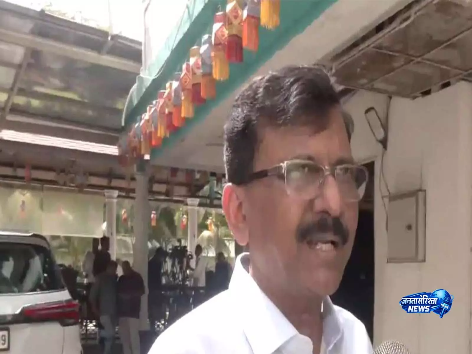 संजय राउत का बयान: INDIA गठबंधन का उद्देश्य देश के साथ विश्वासघात करने वालों को हटाना संजय राउत का बयान: INDIA गठबंधन का उद्देश्य देश के साथ विश्वासघात करने वालों को हटाना