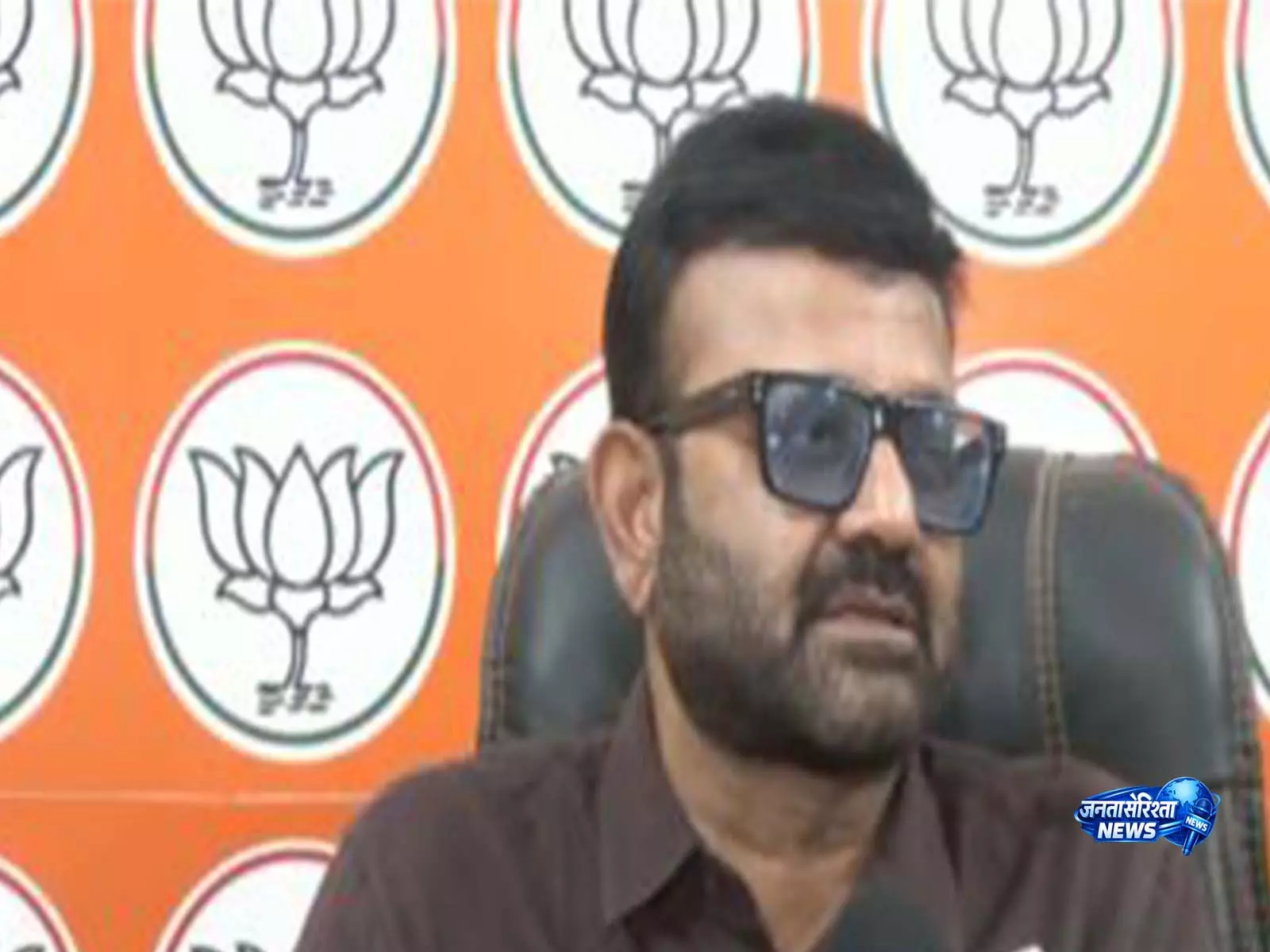 JMM-कांग्रेस समझौते के बाद BJP का बयान, प्रतुल शाहदेव ने कहा- पार्टी चौंकाने वाला कदम उठाएगी JMM-कांग्रेस समझौते के बाद BJP का बयान, प्रतुल शाहदेव ने कहा- पार्टी चौंकाने वाला कदम उठाएगी
