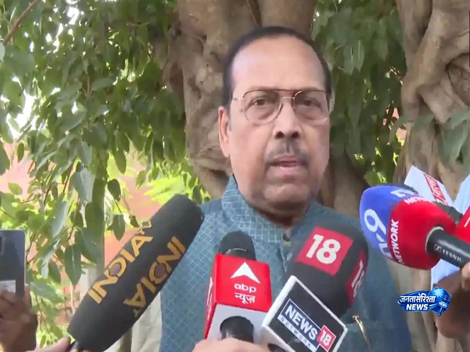 राज्यसभा से इस्तीफ़ा देने के बाद सुखेंदु शेखर राय ने TMC पर साधा निशाना राज्यसभा से इस्तीफ़ा देने के बाद सुखेंदु शेखर राय ने TMC पर साधा निशाना