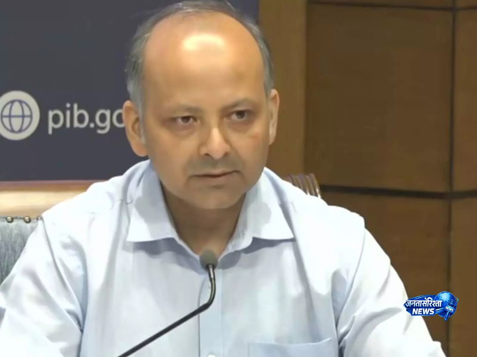 शिपिंग मंत्रालय ने Hormuz के दक्षिण में 24 भारतीय नाविकों को ले जा रहे जहाज़ पर हमले की पुष्टि की शिपिंग मंत्रालय ने Hormuz के दक्षिण में 24 भारतीय नाविकों को ले जा रहे जहाज़ पर हमले की पुष्टि की
