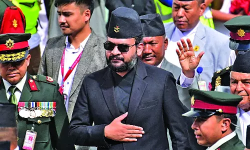 भारत और नेपाल की बहस में अक्सर क्या छूट जाता है?