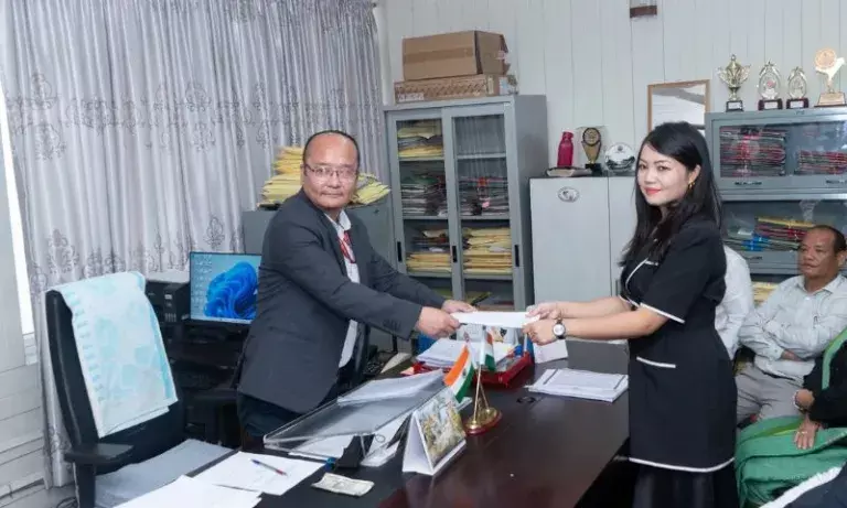 Mizoram: MNF ने राज्यसभा चुनाव के लिए जोथानसांगी हमार को उम्मीदवार बनाया Mizoram: MNF ने राज्यसभा चुनाव के लिए जोथानसांगी हमार को उम्मीदवार बनाया