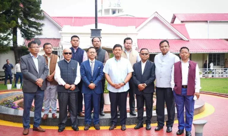 Meghalaya: जेम्स पी के संगमा ने राज्यसभा चुनाव के लिए नामांकन दाखिल किया