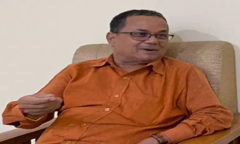 Assam: यूनिवर्सिटी के नए पर्यावरण पाठ्यक्रम के समर्थन में उतरी AIU, बताया वक्त की जरूरत Assam: यूनिवर्सिटी के नए पर्यावरण पाठ्यक्रम के समर्थन में उतरी AIU, बताया वक्त की जरूरत