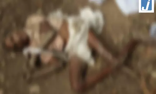 हाथी का तांडव: पति-पत्नी को कुचलकर उतारा मौत के घाट, पूरे इलाके में पसरा सन्नाटा हाथी का तांडव: पति-पत्नी को कुचलकर उतारा मौत के घाट, पूरे इलाके में पसरा सन्नाटा