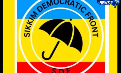 Sikkim: युवाओं को जोड़ा एसडीएफ ने, नवनिर्माण अभियान में निभाने को कहा अहम भूमिका Sikkim: युवाओं को जोड़ा एसडीएफ ने, नवनिर्माण अभियान में निभाने को कहा अहम भूमिका