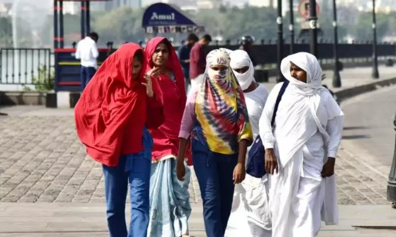 Andhra: पूरे AP में भारी बारिश की संभावना; लू के हालात बने रहेंगे