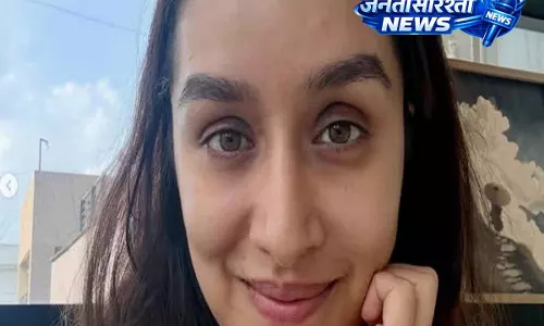 Shraddha Kapoor ने मजेदार ‘अटेंडेंस लगाओ’ पोस्ट के साथ वर्क मोड का मजाक उड़ाया Shraddha Kapoor ने मजेदार ‘अटेंडेंस लगाओ’ पोस्ट के साथ वर्क मोड का मजाक उड़ाया