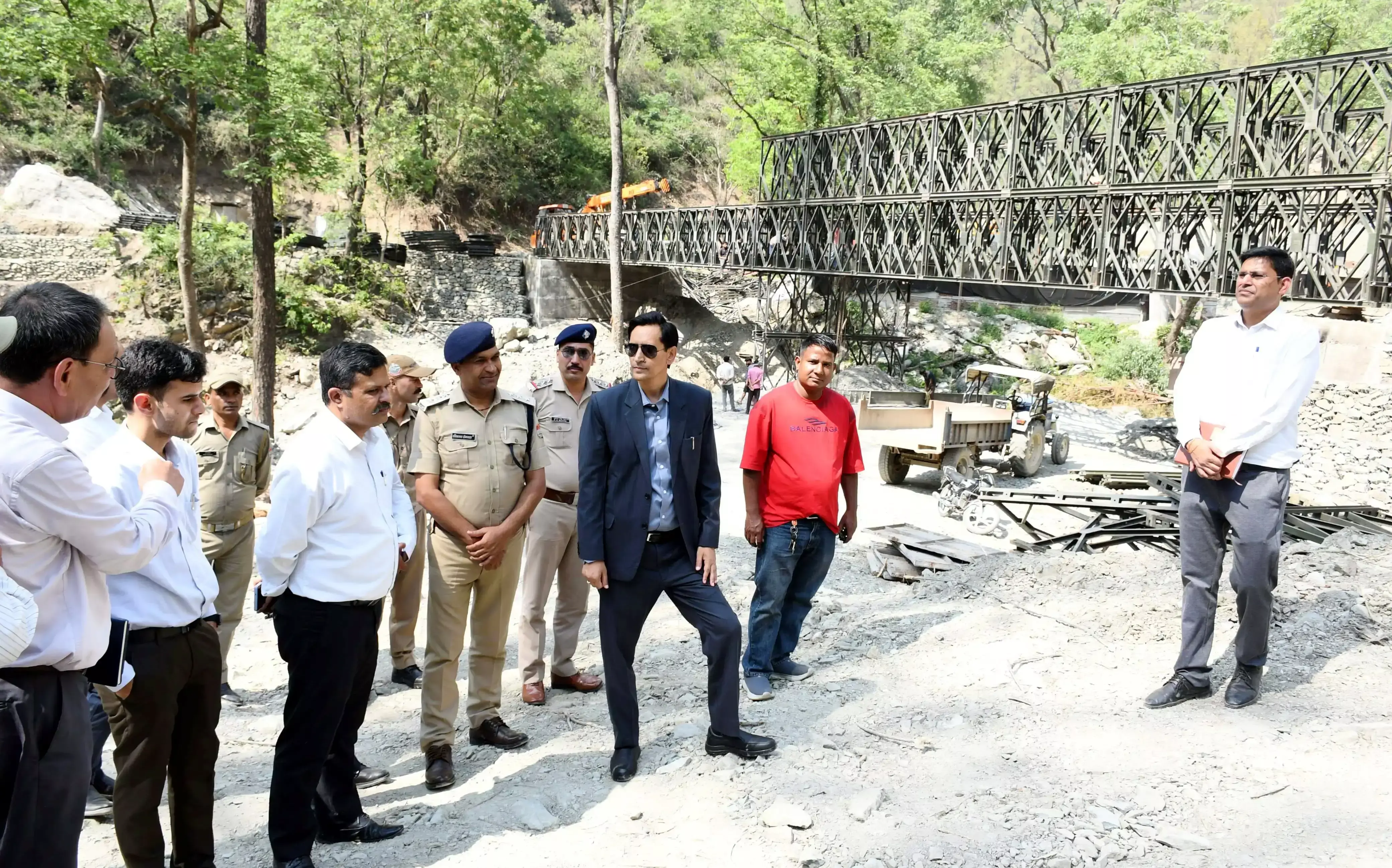 Nainital: कैंचीधाम में यातायात दबाव घटाने के लिए बाईपास मार्ग जल्द खुलने की तैयारी Nainital: कैंचीधाम में यातायात दबाव घटाने के लिए बाईपास मार्ग जल्द खुलने की तैयारी