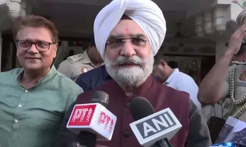 Delhi के उपराज्यपाल और CM ने हीटवेव एक्शन प्लान 2026 के कार्यान्वयन की समीक्षा की