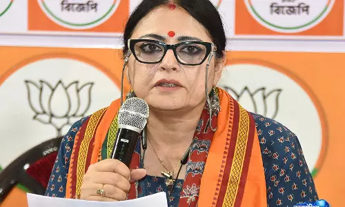 Mamata Banerjee पर कार्रवाई की मांग, अग्निमित्रा पॉल का बयान Mamata Banerjee पर कार्रवाई की मांग, अग्निमित्रा पॉल का बयान