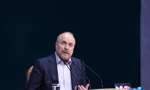 US-इजरायली हमलों के 100 दिन पूरे, ईरानी संसद अध्यक्ष ने ‘राष्ट्रीय जिहाद’ की सराहना की US-इजरायली हमलों के 100 दिन पूरे, ईरानी संसद अध्यक्ष ने ‘राष्ट्रीय जिहाद’ की सराहना की