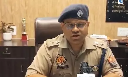 21 वर्षीय युवती को बहला-फुसलाकर ले जाने का मामला, 22 लोगों के खिलाफ केस दर्ज 21 वर्षीय युवती को बहला-फुसलाकर ले जाने का मामला, 22 लोगों के खिलाफ केस दर्ज