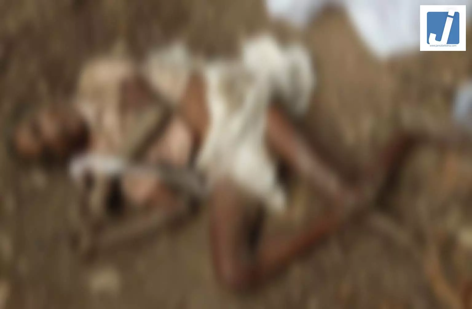 हाथी का तांडव: पति-पत्नी को कुचलकर उतारा मौत के घाट, पूरे इलाके में पसरा सन्नाटा हाथी का तांडव: पति-पत्नी को कुचलकर उतारा मौत के घाट, पूरे इलाके में पसरा सन्नाटा