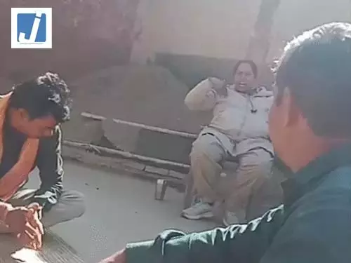डिप्टी रेंजर का वीडियो वायरल होने के बाद DFO ने जांच के आदेश दिए, मचा है हड़कंप डिप्टी रेंजर का वीडियो वायरल होने के बाद DFO ने जांच के आदेश दिए, मचा है हड़कंप