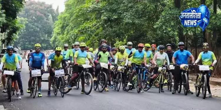 Bhubaneswar BCAC साइकिलिस्ट ने ‘ग्रीन वेव’ बनाई Bhubaneswar BCAC साइकिलिस्ट ने ‘ग्रीन वेव’ बनाई