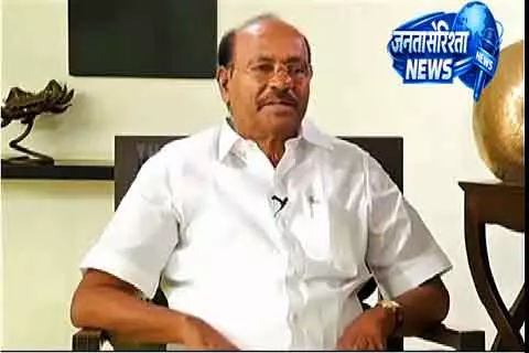 Chennai पीएमके संस्थापक ने सीएम विजय से कोटा की मांग की Chennai पीएमके संस्थापक ने सीएम विजय से कोटा की मांग की