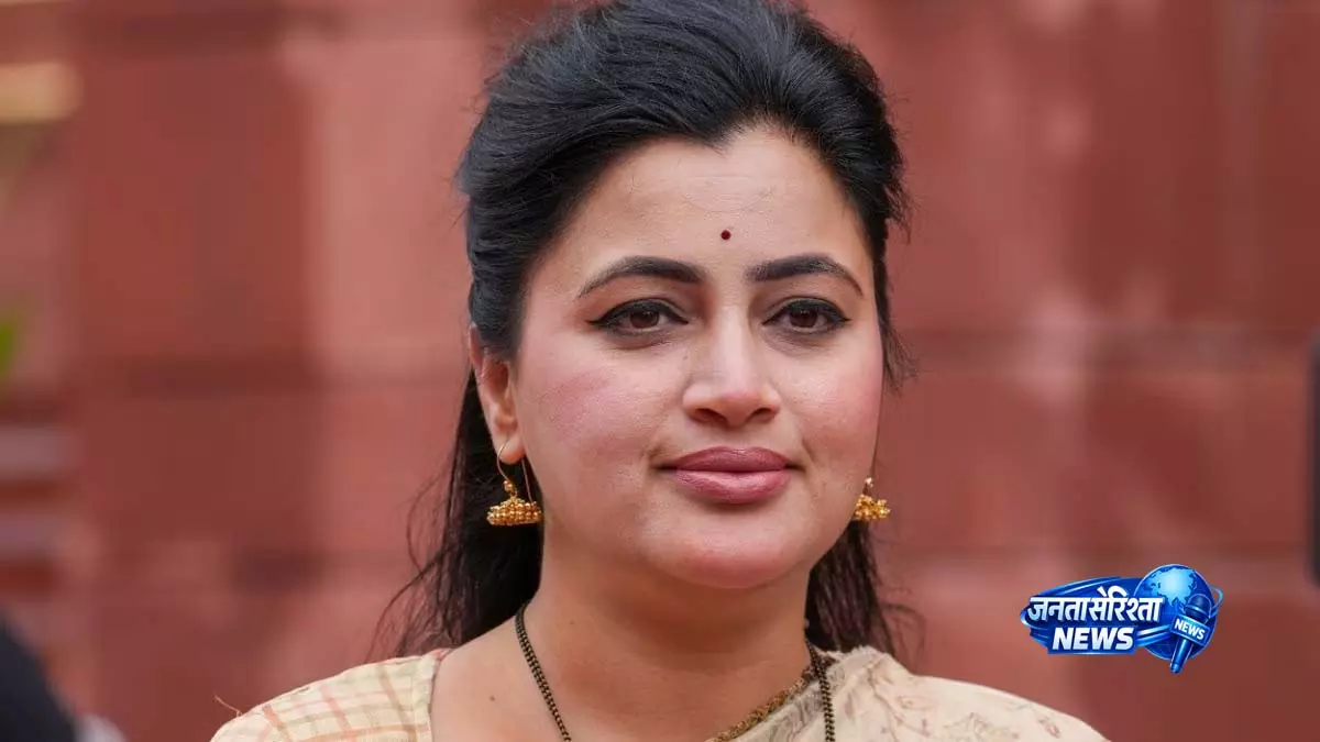 BJP के नवनीत राणा ने राज्यसभा रिपोर्टों पर स्पष्टीकरण दिया, पार्टी के प्रति वफादारी की पुष्टि की BJP के नवनीत राणा ने राज्यसभा रिपोर्टों पर स्पष्टीकरण दिया, पार्टी के प्रति वफादारी की पुष्टि की