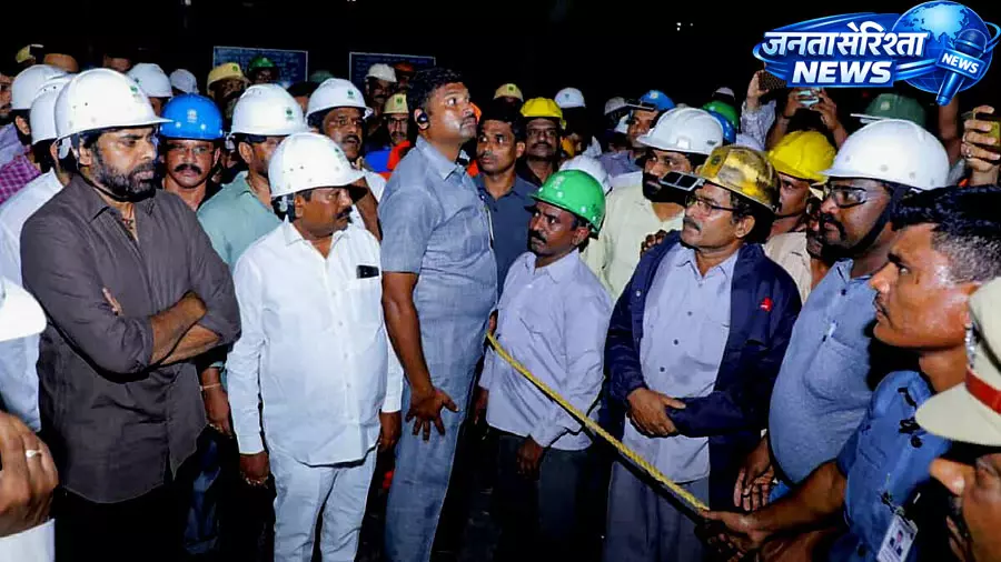 प्लांट हादसा में मृतकों के परिवारों को 1.72 करोड़ तक मुआवजा का घोषणा : Pawan Kalyan प्लांट हादसा में मृतकों के परिवारों को 1.72 करोड़ तक मुआवजा का घोषणा : Pawan Kalyan