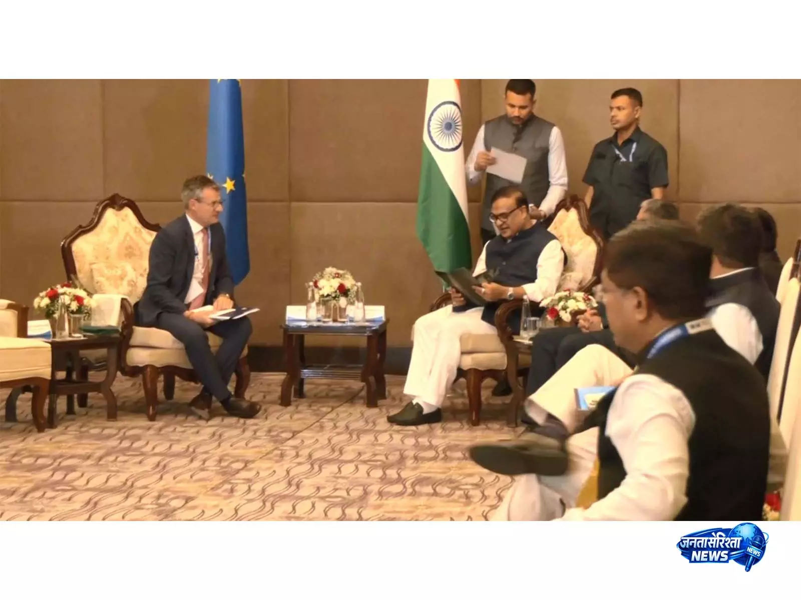 असम CM हिमंत बिस्वा सरमा की ‘टीम यूरोप’ से मुलाकात, निवेश पर चर्चा असम CM हिमंत बिस्वा सरमा की ‘टीम यूरोप’ से मुलाकात, निवेश पर चर्चा