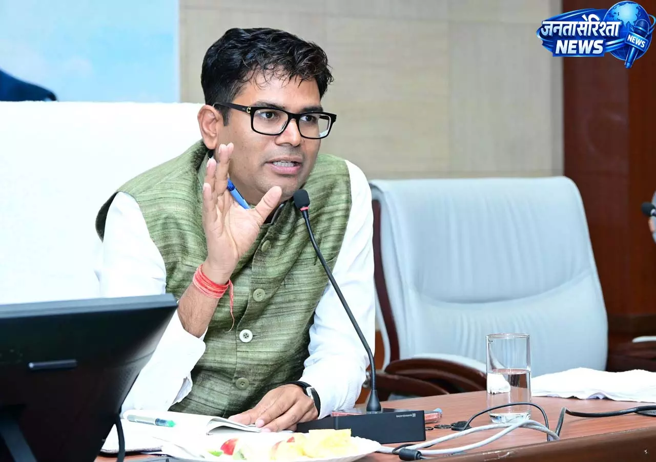 मंत्री चौधरी ने नियमित समय-समय पर स्टेकहोल्डर मीटिंग आयोजित करने के दिए निर्देश मंत्री चौधरी ने नियमित समय-समय पर स्टेकहोल्डर मीटिंग आयोजित करने के दिए निर्देश